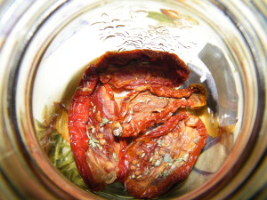 pomodori secchi sott'olio ricetta sterilizzare vasetti capperi pantelleria igp pomodori secchi sott'olio ricetta sterilizzare vasetti capperi pantelleria igp